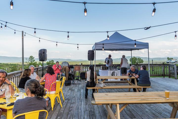 Sundeck 65 of 76