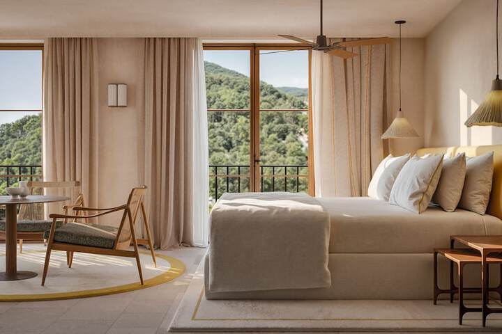 Room 15 of 35