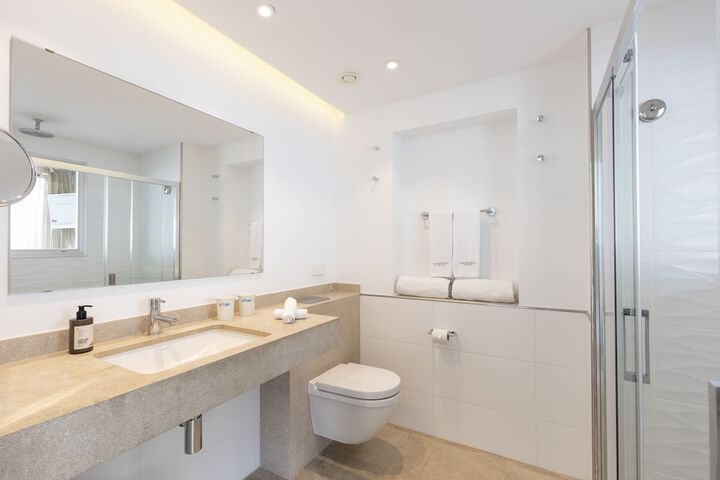 Bath Interior