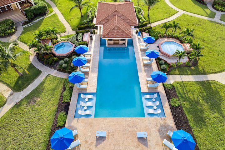 Pool 225 of 328