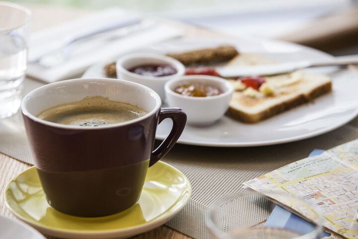 Breakfast/Coffee Service 48 of 88