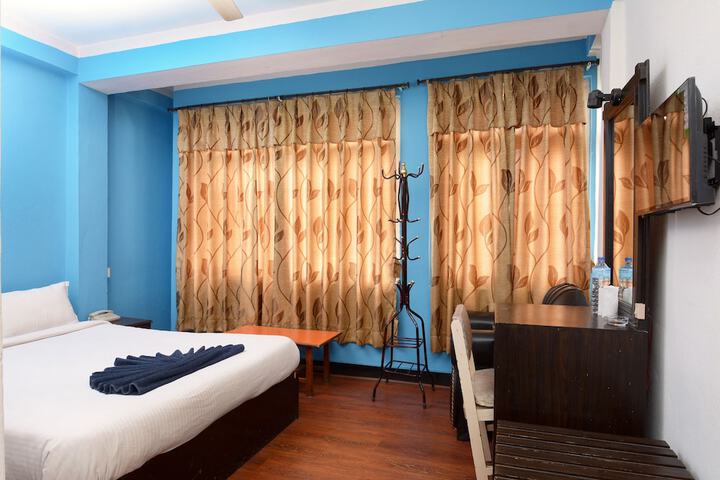 Room 19 of 34