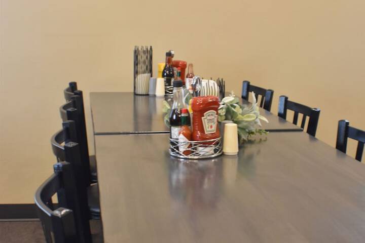 Dining 46 of 67