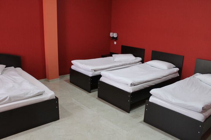 Room 19 of 33