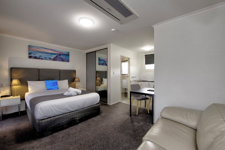 Room 62 of 134