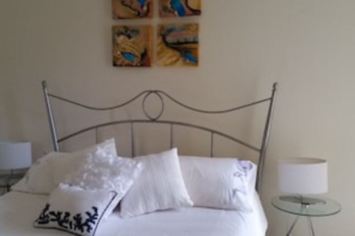 Room 13 of 72