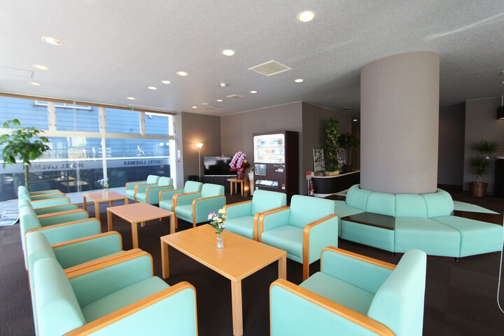 Hotel Interior 4 of 38