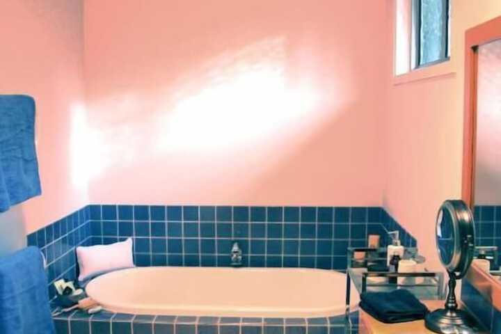 Room 15 of 35