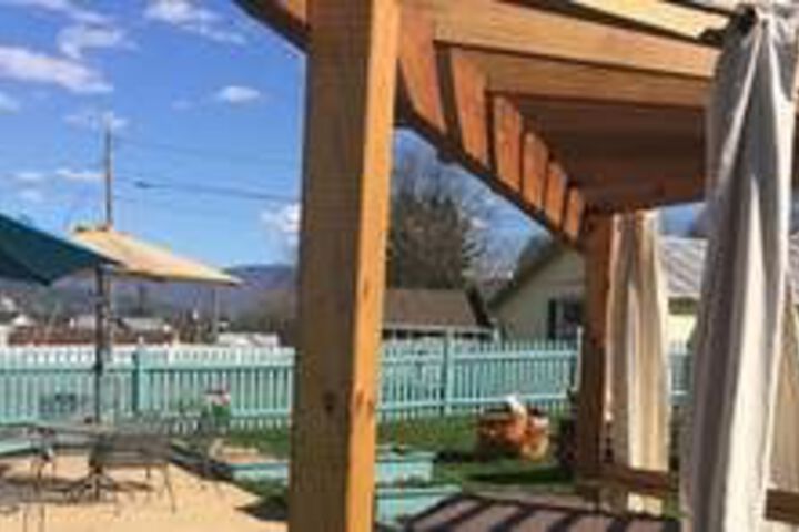 Property Grounds 26 of 29