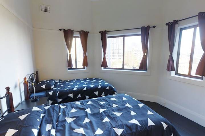 Room 17 of 50