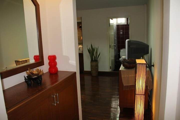 Room 15 of 48
