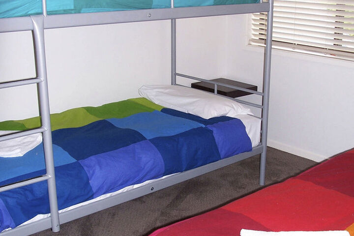 Room 6 of 68