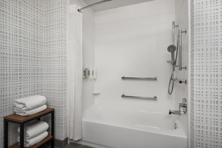 Bathroom shower