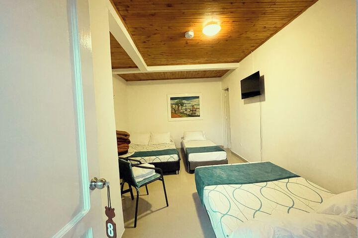 Room 31 of 123