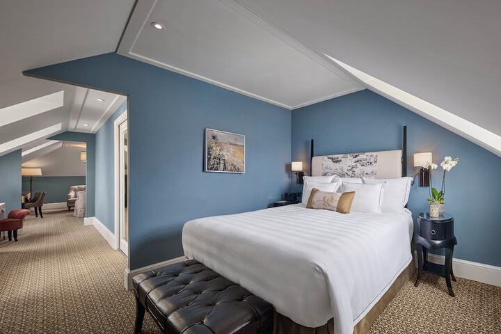 Room 42 of 124