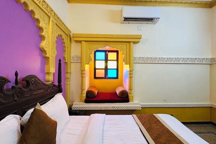 Room 12 of 95