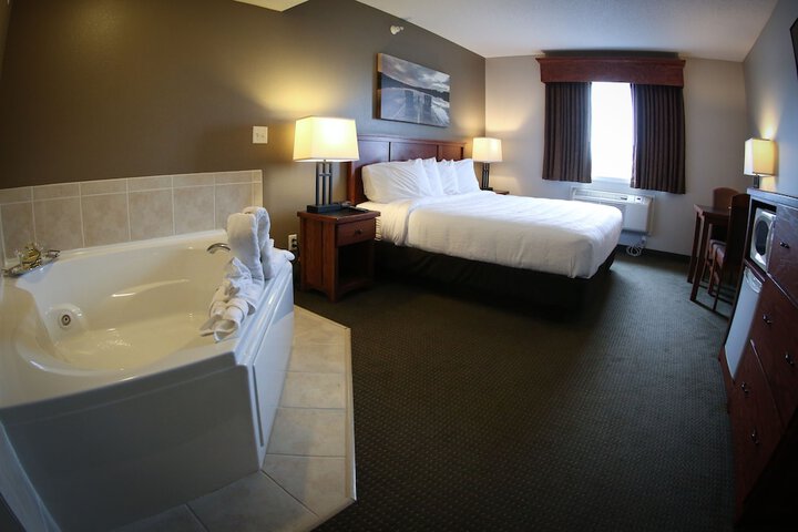 Room 13 of 44