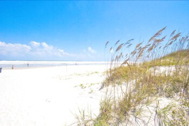 Beach 7 of 32