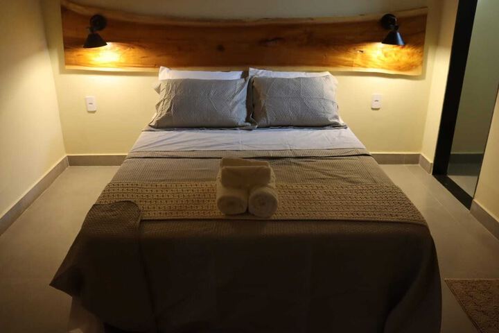 Room 3 of 42
