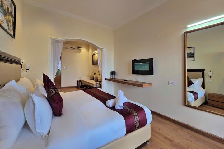 Room 29 of 68