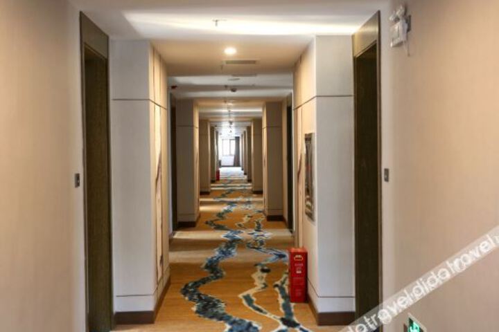 Hotel Interior 21 of 33