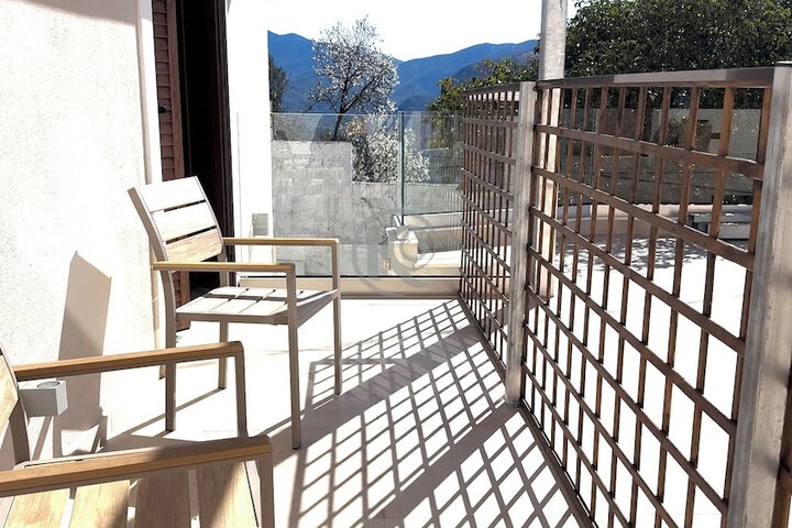 Terrace/Patio 58 of 100