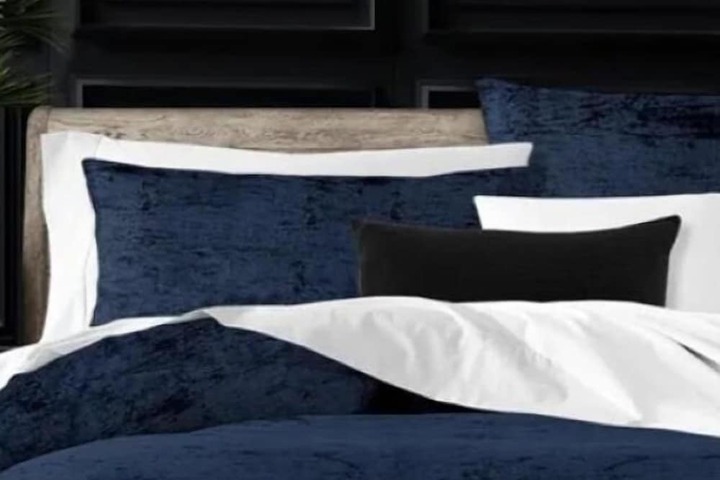 2 Queen Beds (1 of 7)