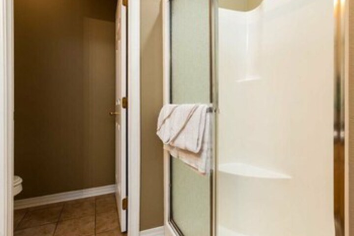 Room 3 of 22