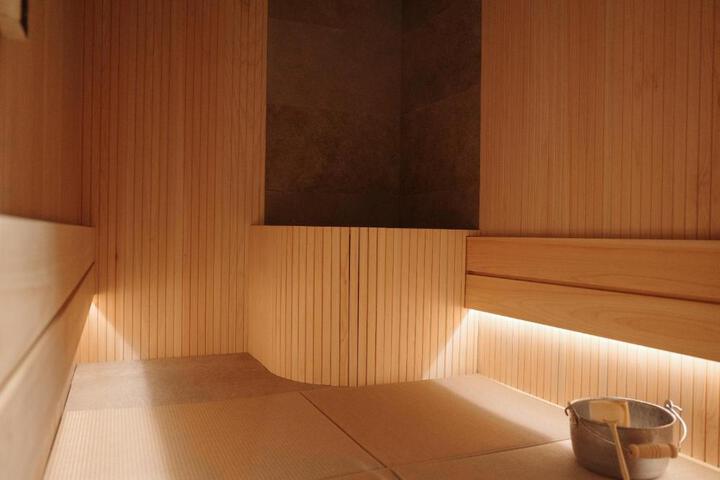 Spa 7 of 23