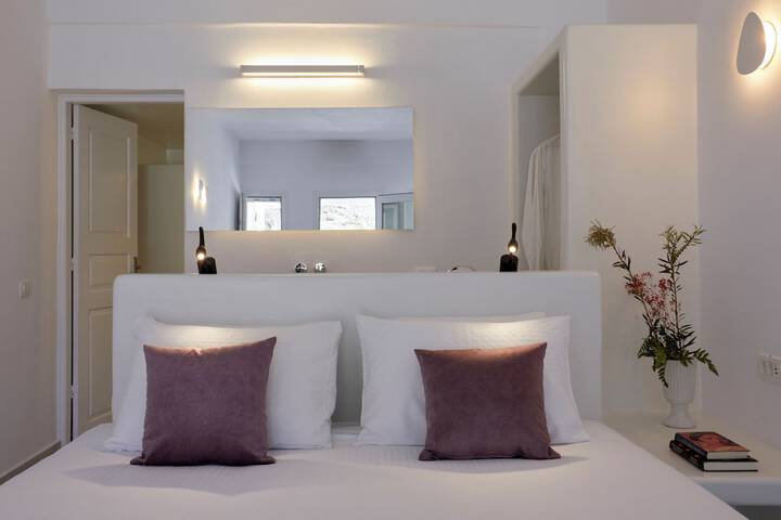 Room 4 of 50