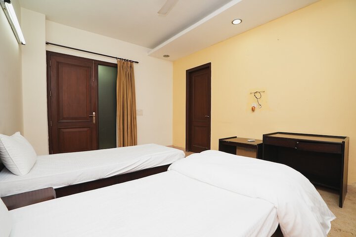 Room 19 of 39