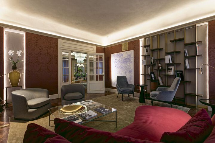 Guest Lobby