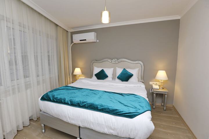 Room 7 of 36