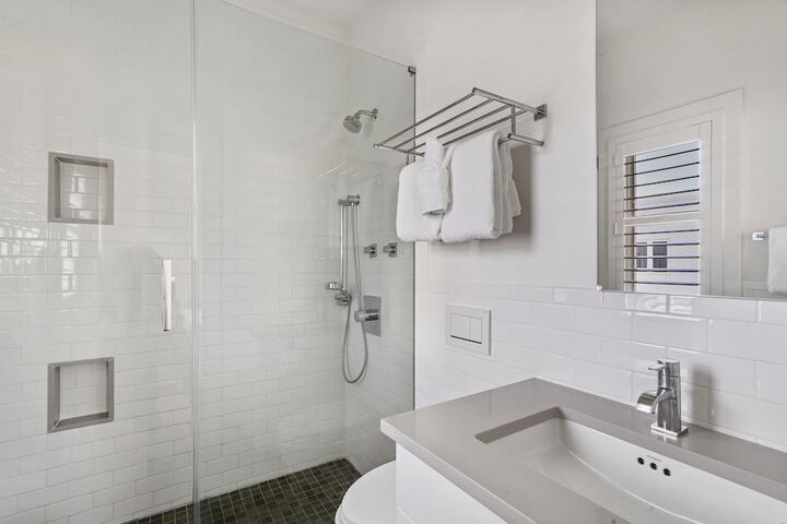 Room 195 of 219