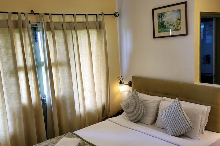Room 20 of 127