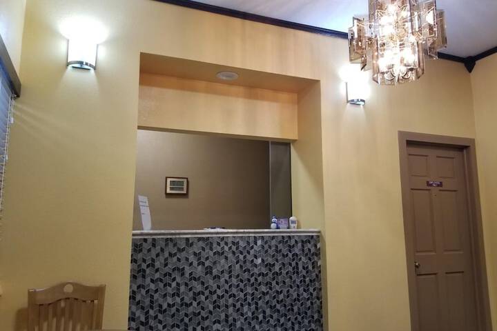 Hotel Interior 7 of 25