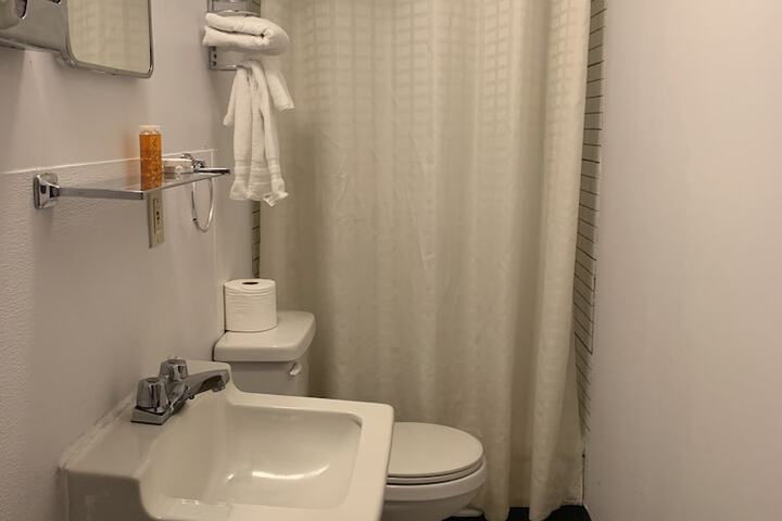 Room 40 of 45