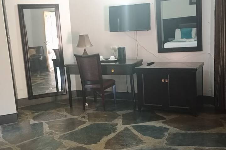 Room 2 of 15