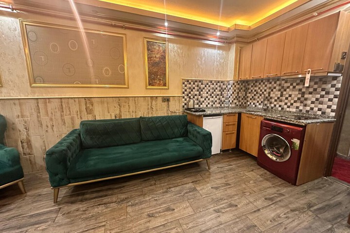 Room 56 of 170