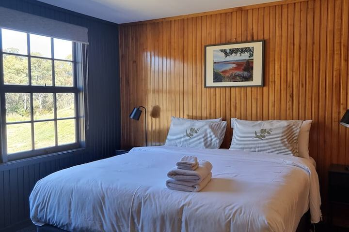 Room 5 of 45