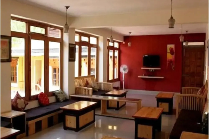 guest_rooms