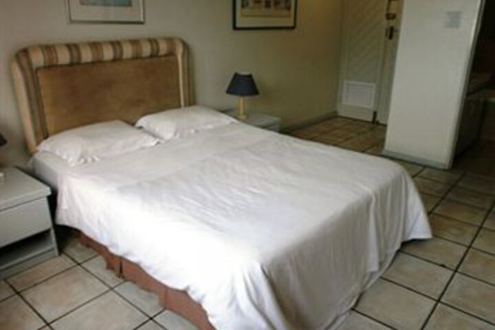 Room 5 of 101