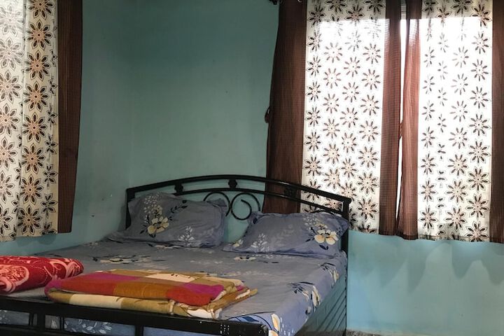 Room 7 of 50