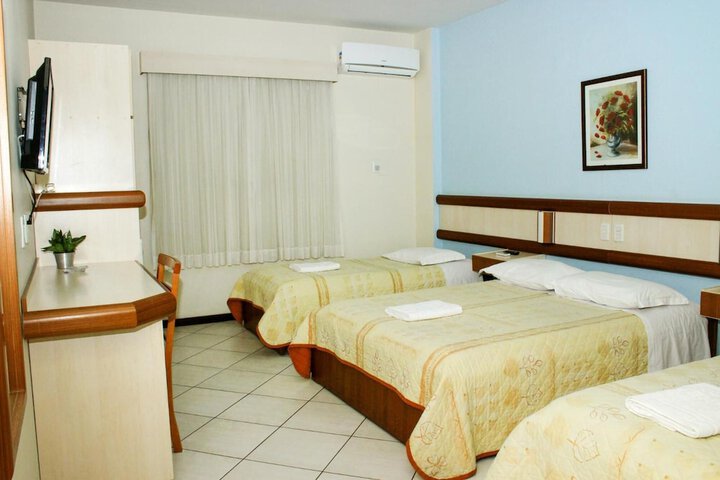 Room 17 of 60