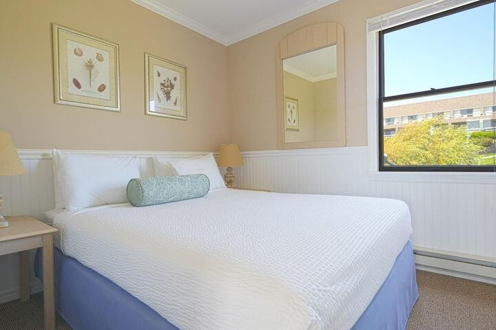 Room 2 of 29