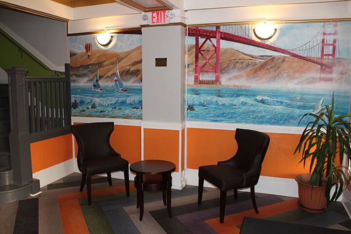 Hotel Interior 6 of 22