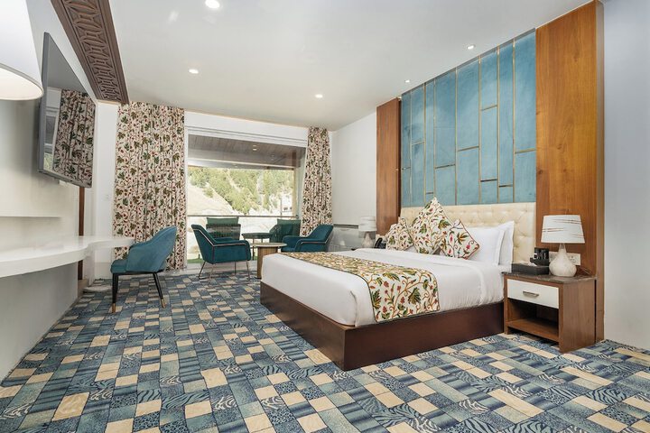 Room 2 of 35