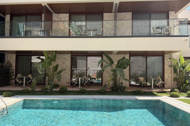 Hotel 61 of 71
