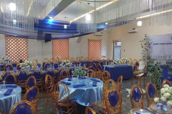 Ballroom/Hall 42 of 44