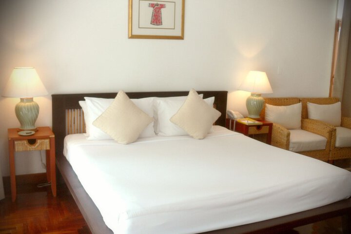 Room 18 of 38